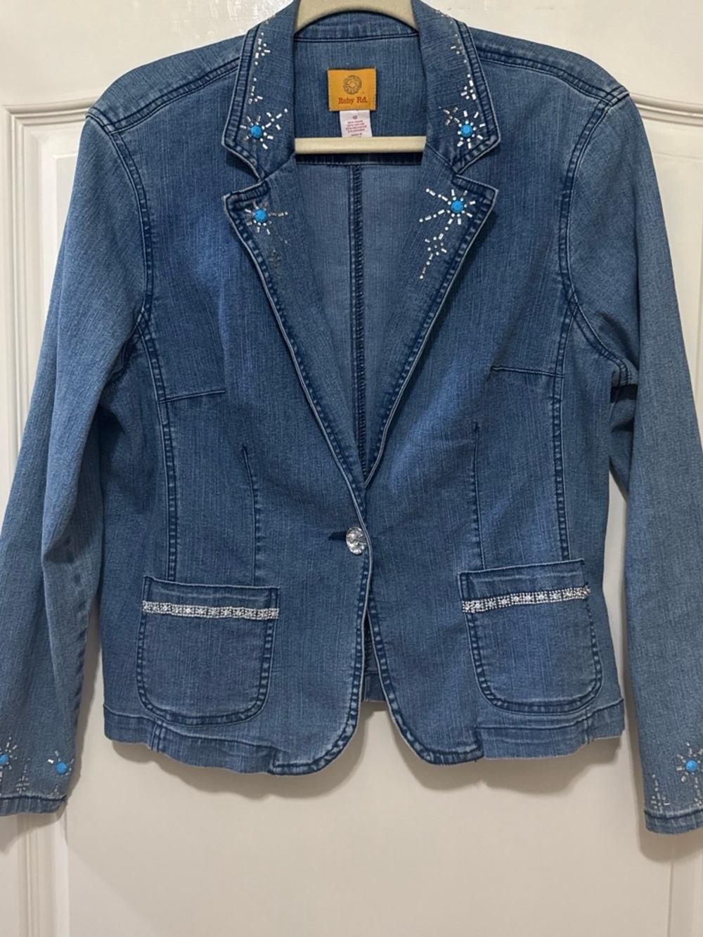 Ruby Rd. Denim Blazer/ Jacket with Rhinestone & Turquoise Accents Size 12